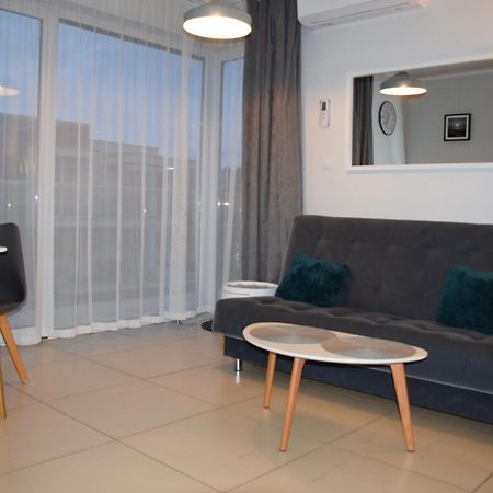 Apartament W Niechorzu Przy Latarni Z Garazem Niechorze Exterior photo
